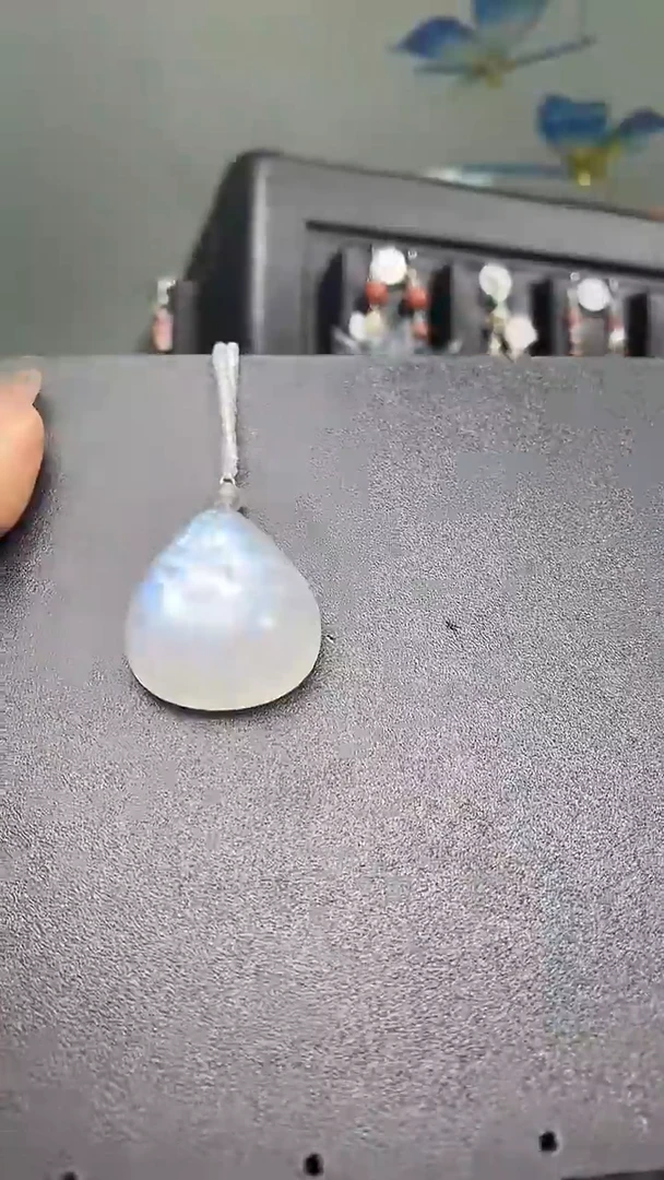 紫晶耳饰银S925镶嵌给***子 给你一下子