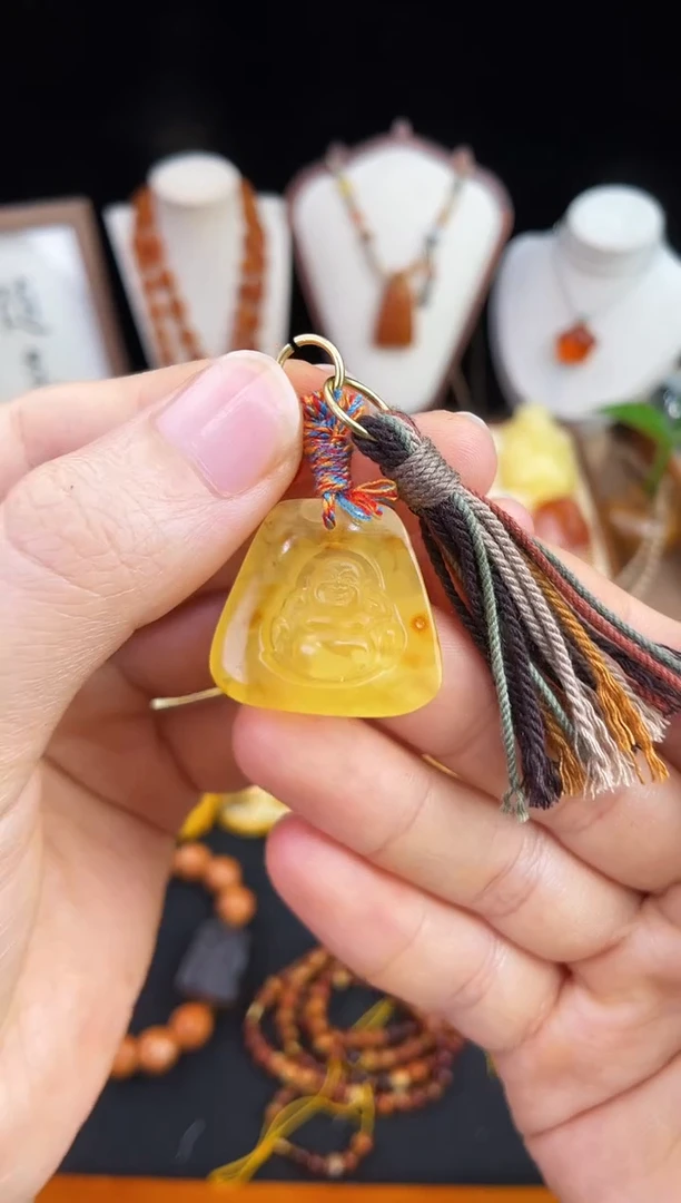 琥珀未镶嵌珠宝奇石柒月