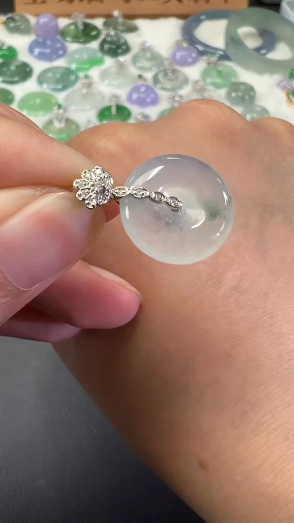 吊坠(不含链)18K金镶嵌翡翠A13|980