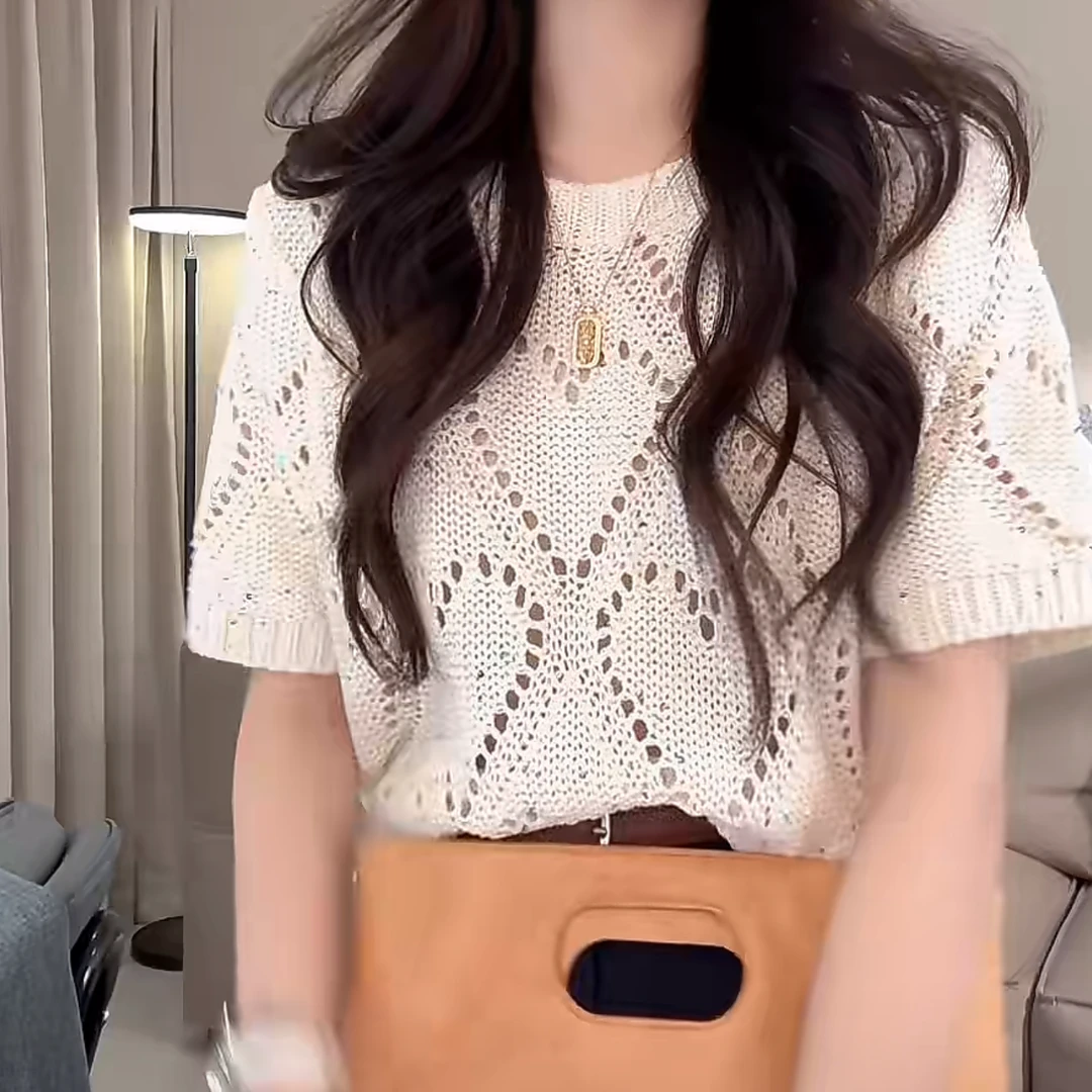 心形镂空亮片设计圆领短袖针织衫2025新款春夏时尚设计感套头上衣