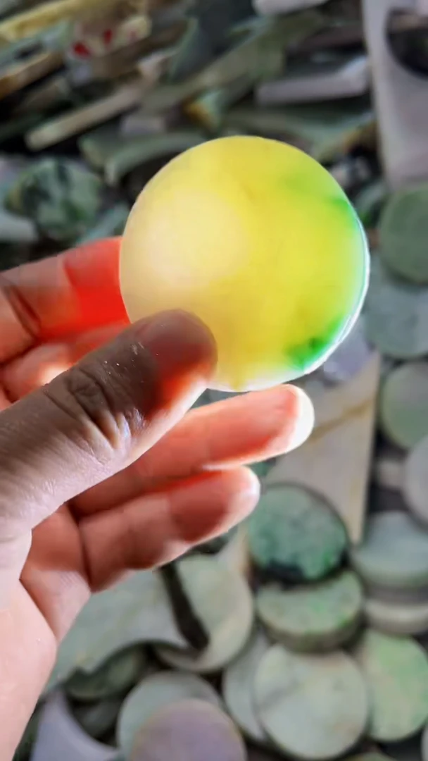 【闪购商品】翡翠挂件未镶嵌A货康壹047