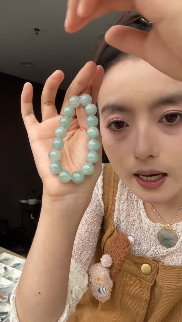 吊坠(不含链)未镶嵌翡翠天然缅甸A货翡翠