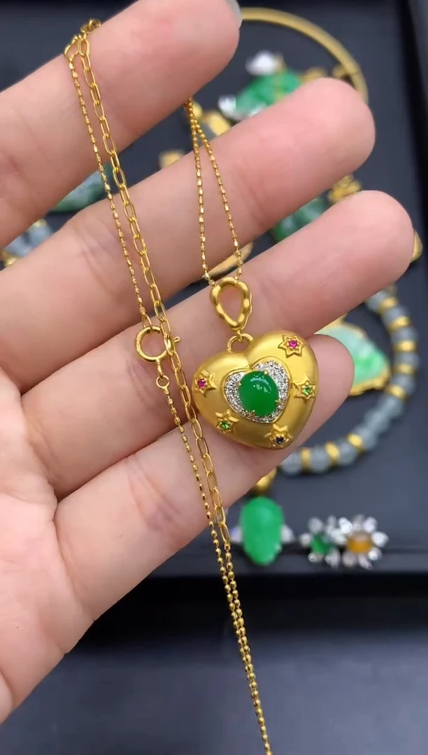 颈饰18K金镶嵌翡翠502-中国好珍宝