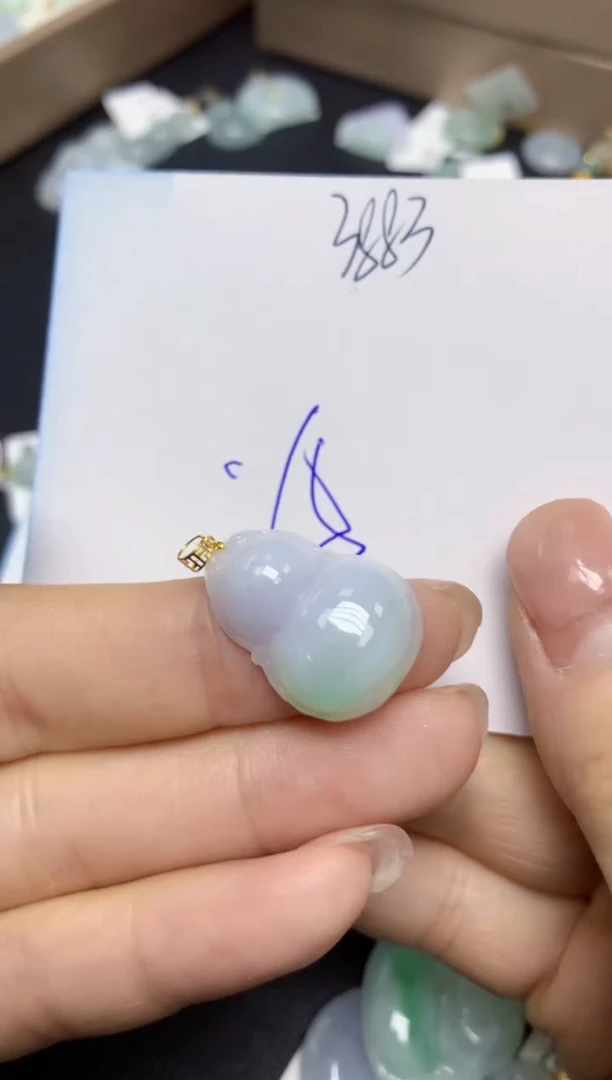 【闪购商品】翡翠挂件18K金镶嵌 天然翡翠A货