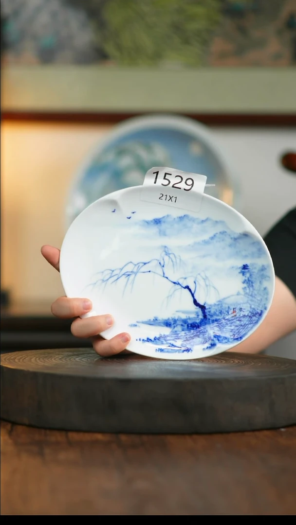盘景德镇釉下五彩手绘餐具1529