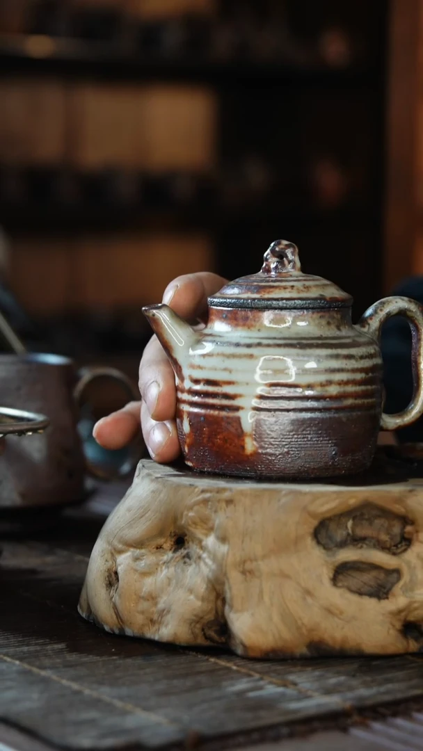紫砂全手工德钟壶