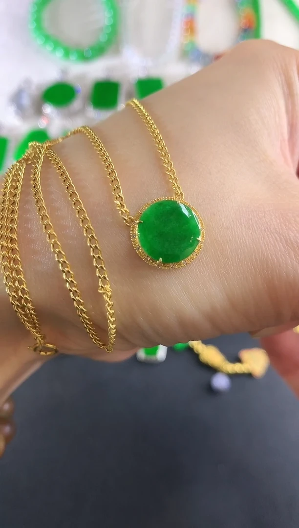 套链18K金镶嵌翡翠29|