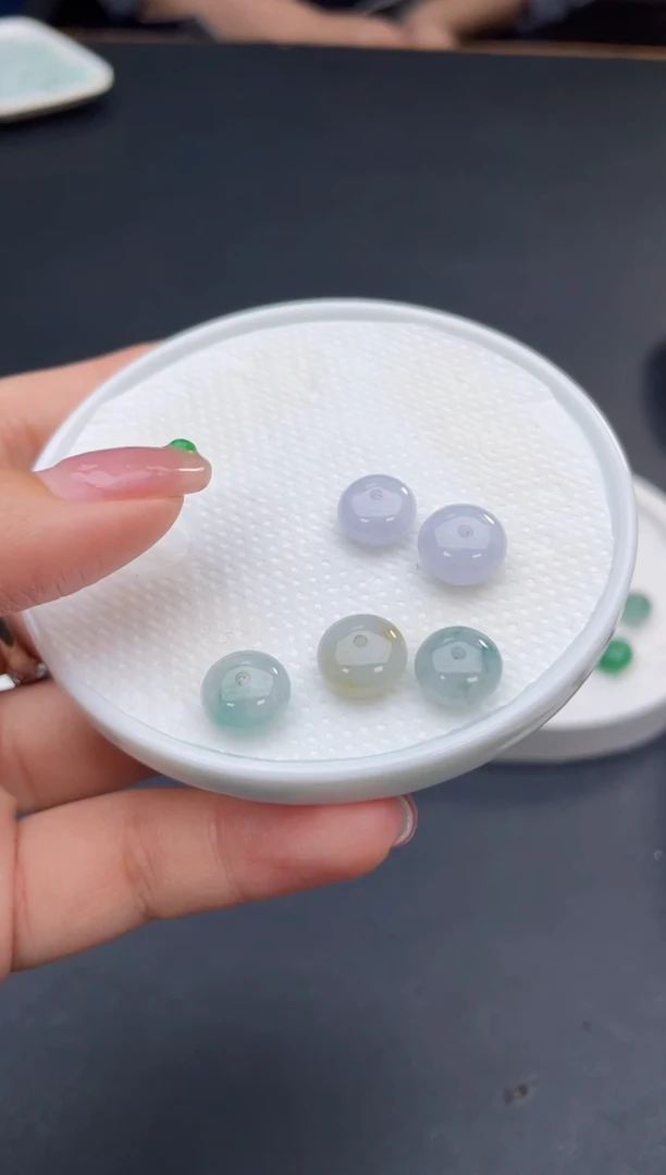 翡翠未镶嵌颈饰?****️啊A150