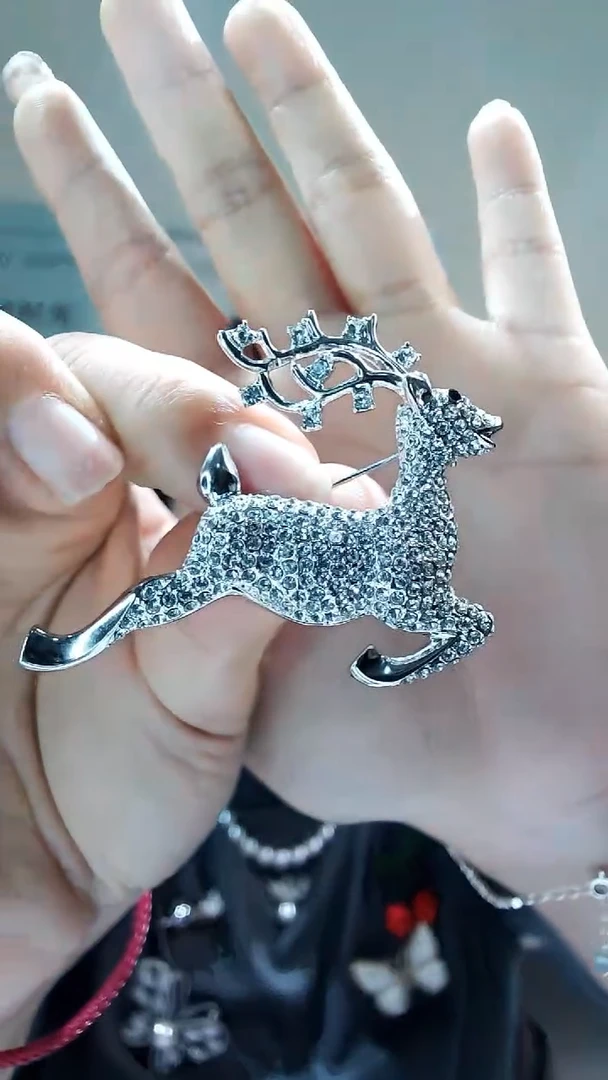 大理石铁合金容*胸针