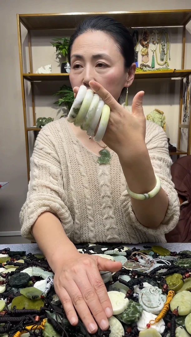 未镶嵌岫玉吊坠筠*多样性发货*拍一发一