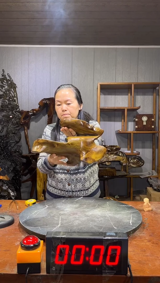 金丝楠博**绘小博古架摆件