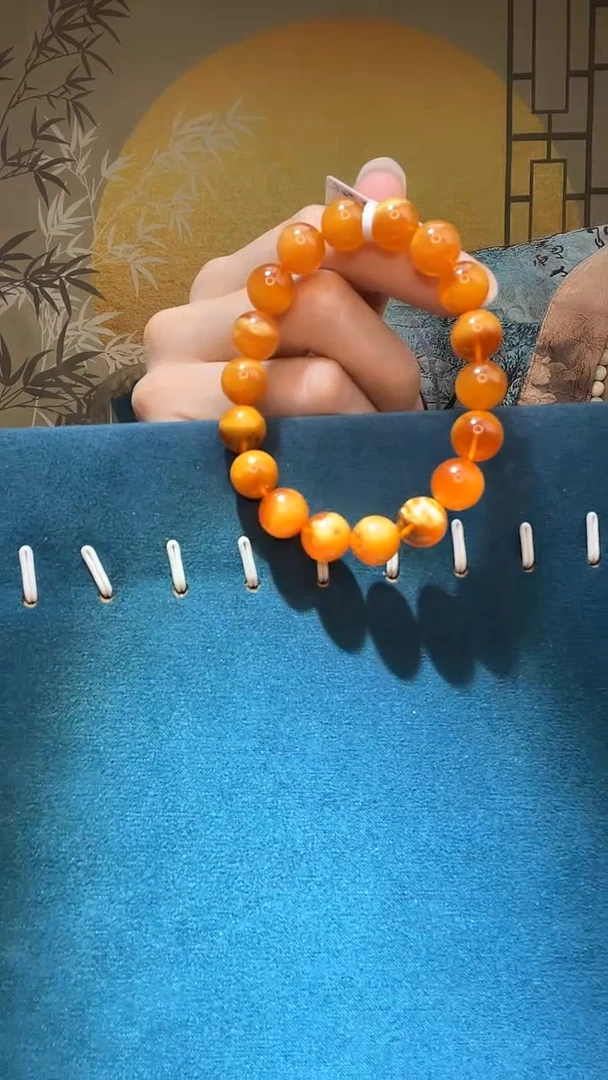 未镶嵌琥珀裸石A1072天然蜜蜡