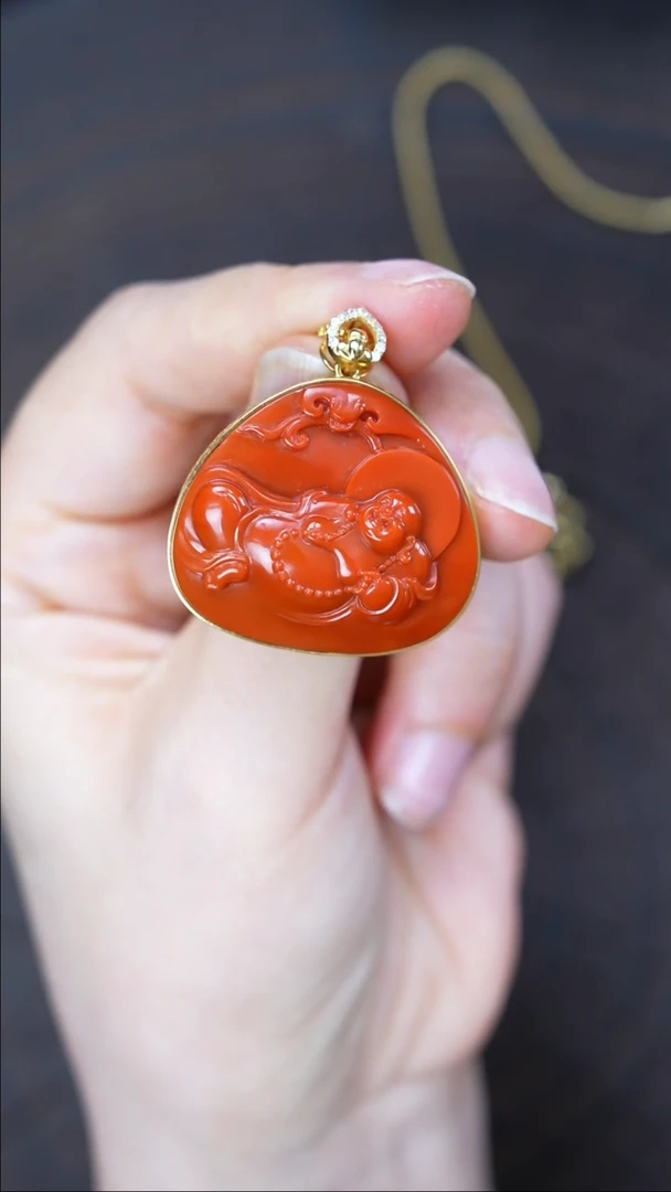 吊坠(赠链)18K金镶嵌南红玛瑙无胶无裂瓦西原矿15.8g