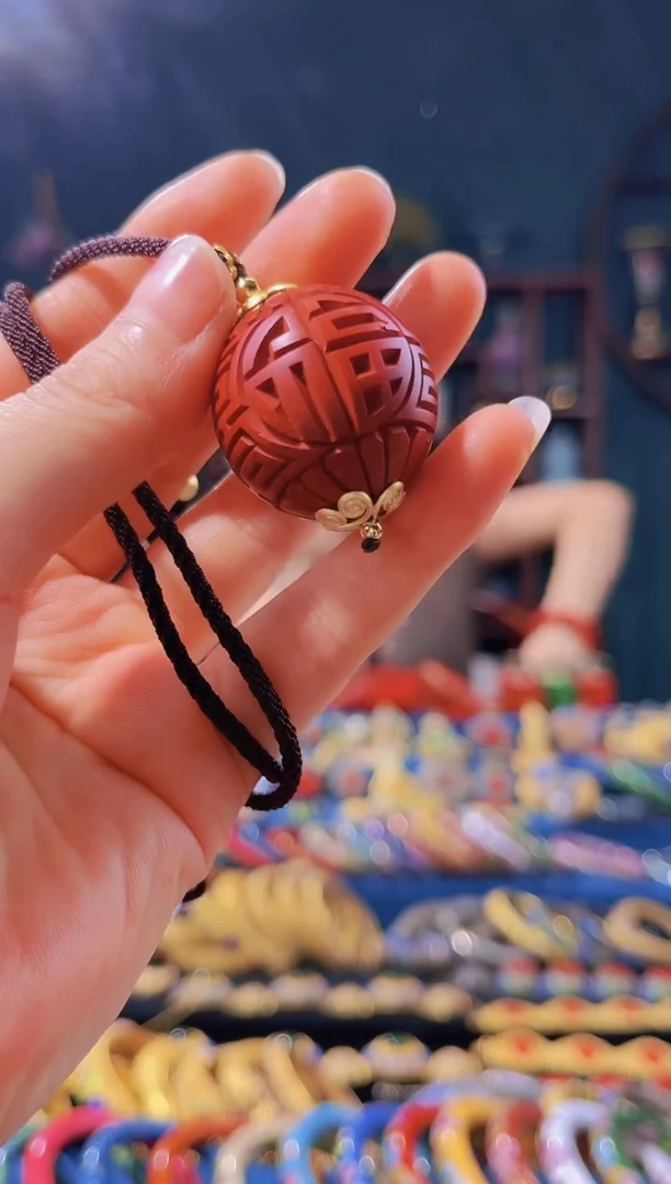 【闪购商品】非遗技艺 雕漆项链 福