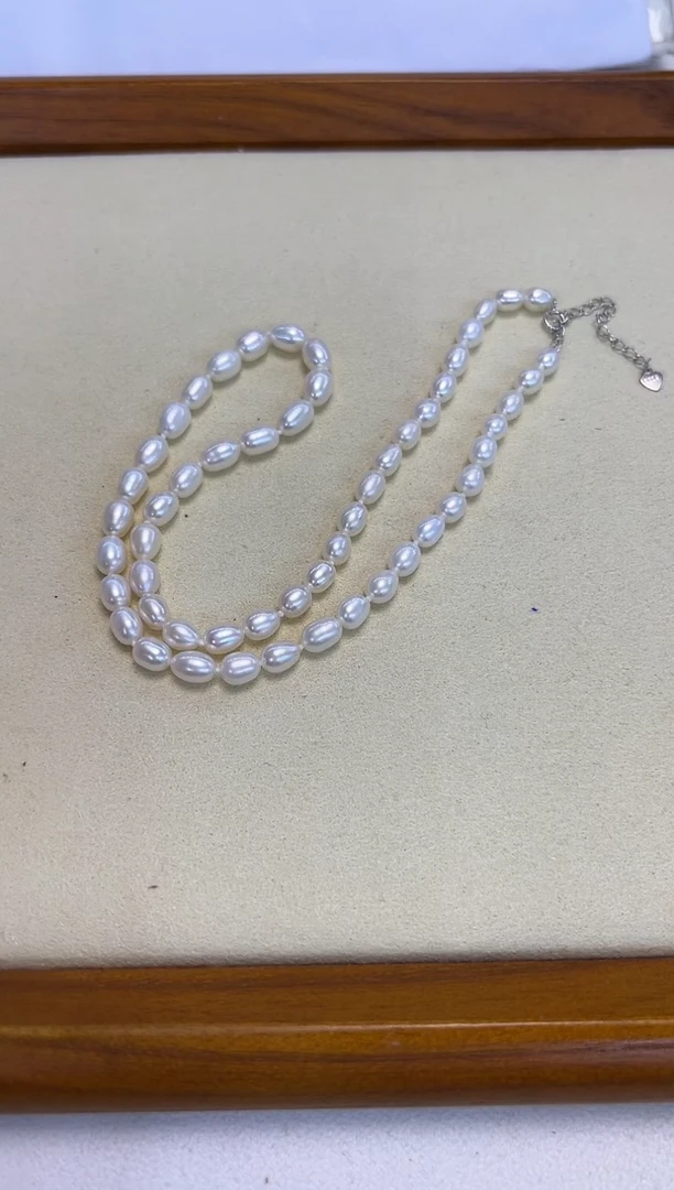 颈饰银S925镶嵌淡水珍珠米形项链