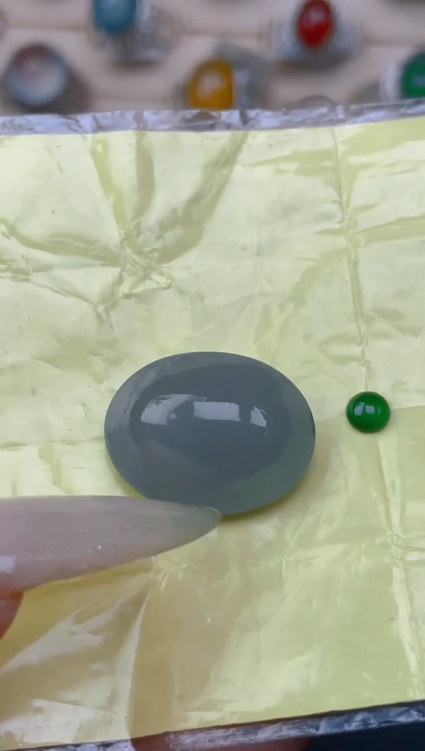 未镶嵌定制翡翠天然翡翠蛋面18