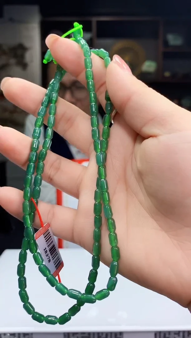 翡翠未镶嵌颈饰翡翠A货