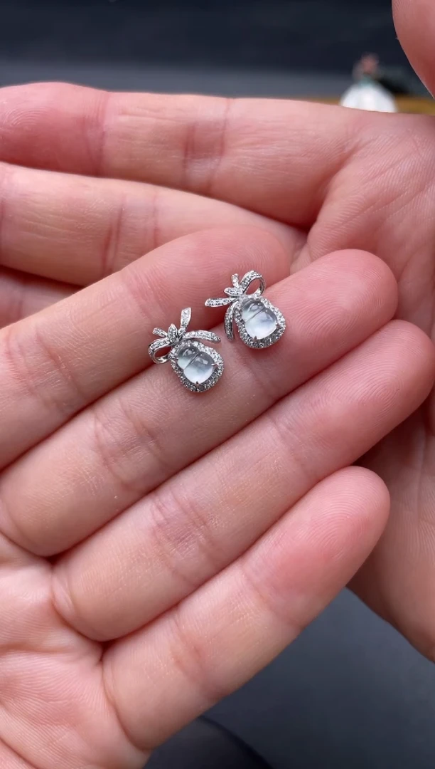 【闪购商品】翡翠耳饰18K金镶嵌39............