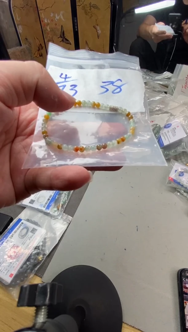 翡翠未镶嵌颈饰天然缅甸翡翠