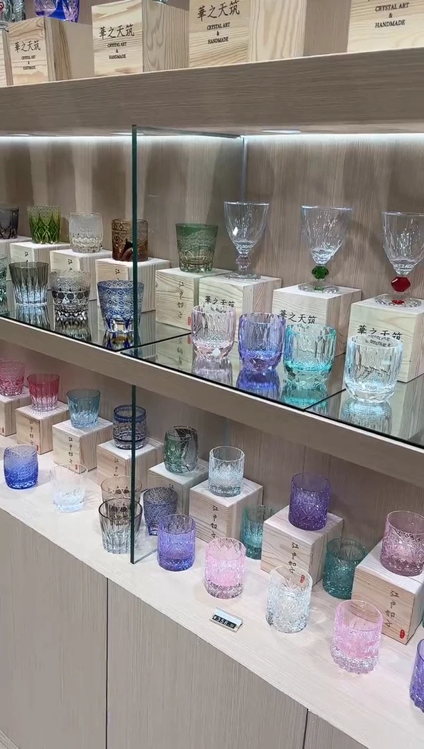 手工艺品琉璃展厅直播水晶杯全部破价！