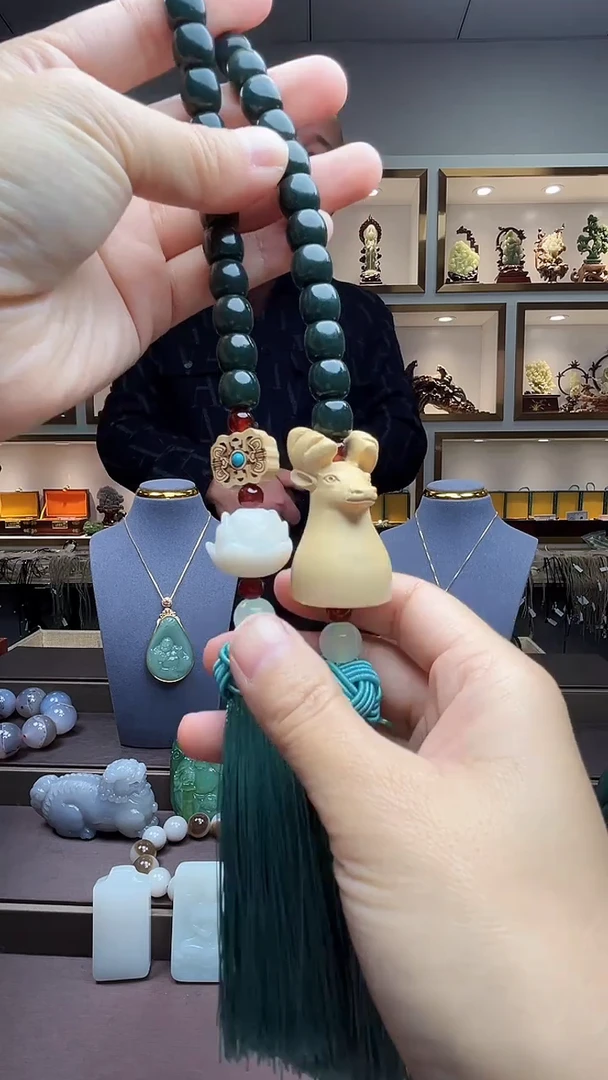 【闪购商品】和田玉挂件未镶嵌11111