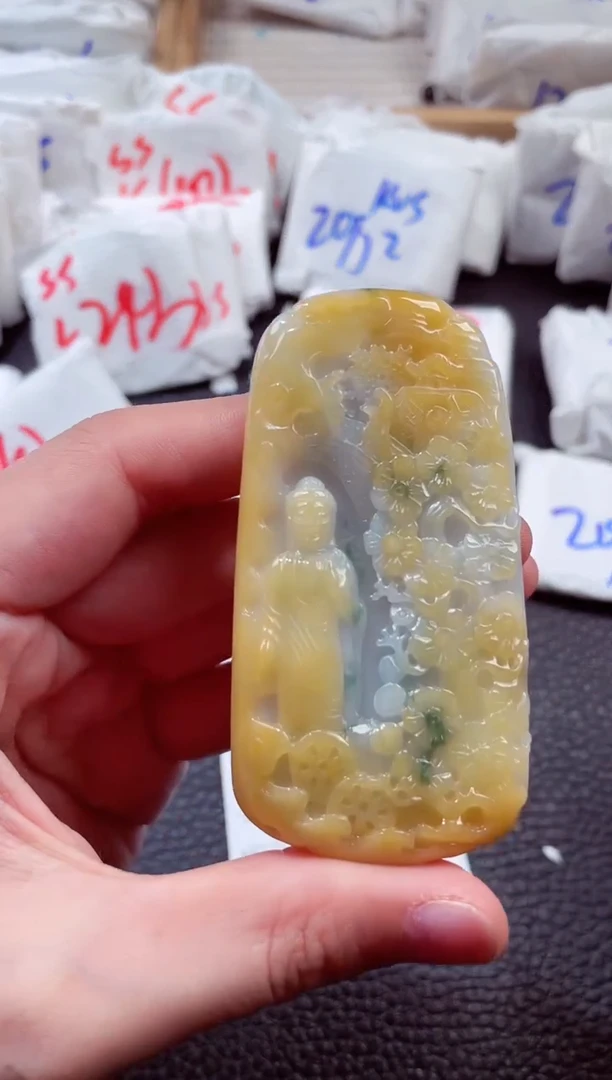 翡翠未镶嵌颈饰00004116阿咪