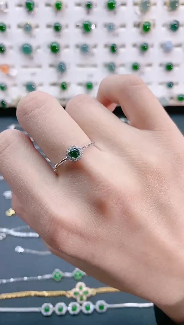 【闪购商品】翡翠戒指银S925镶嵌天然翡翠