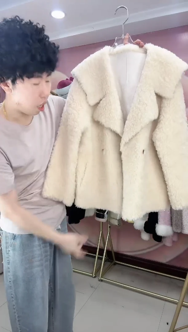 100羊毛福利吖54321