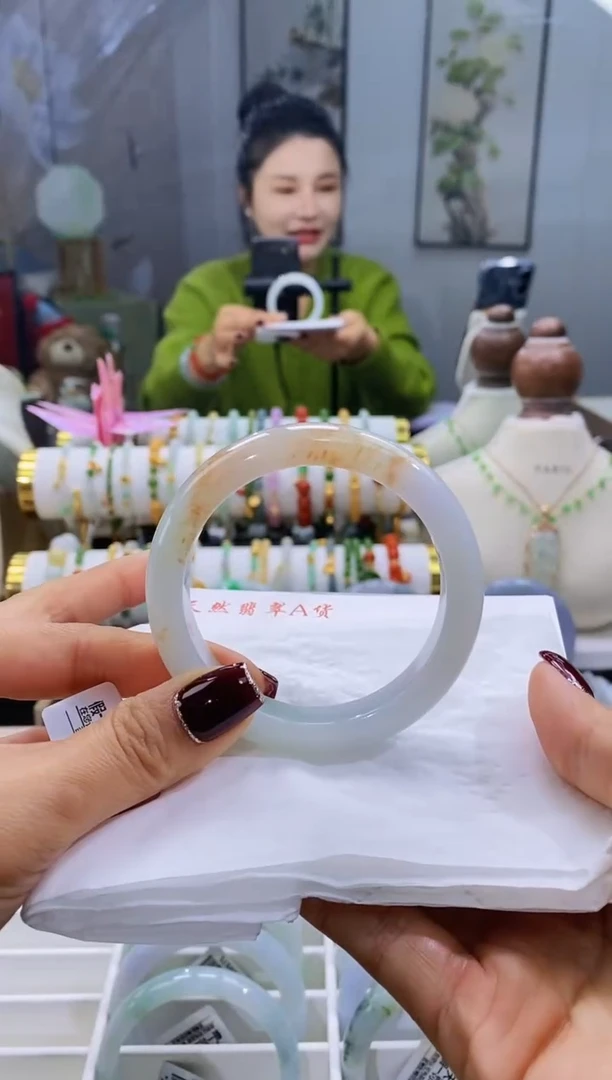 未镶嵌手镯翡翠102号56.3/11.8*8.7/Y