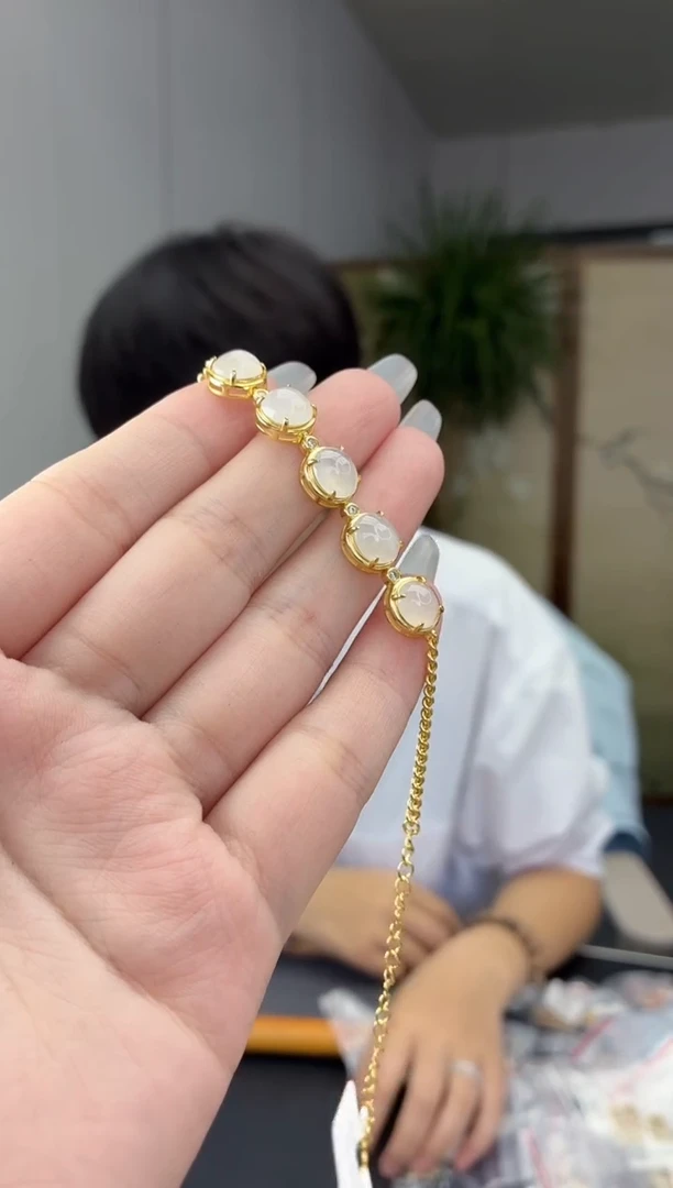 颈饰银S925镶嵌翡翠1111111111111
