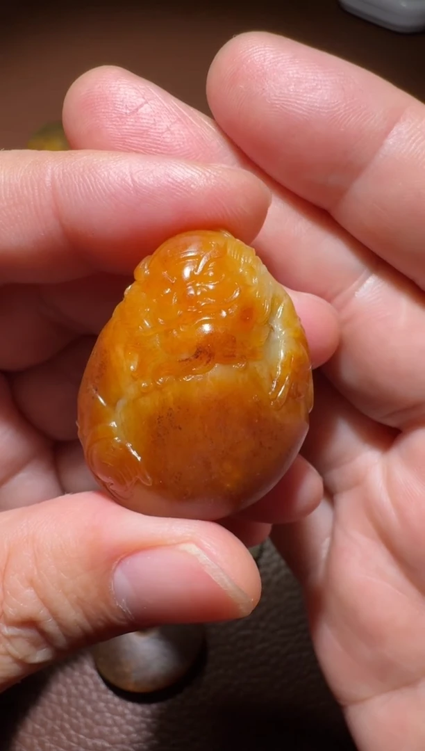 未镶嵌和田玉挂件和田玉