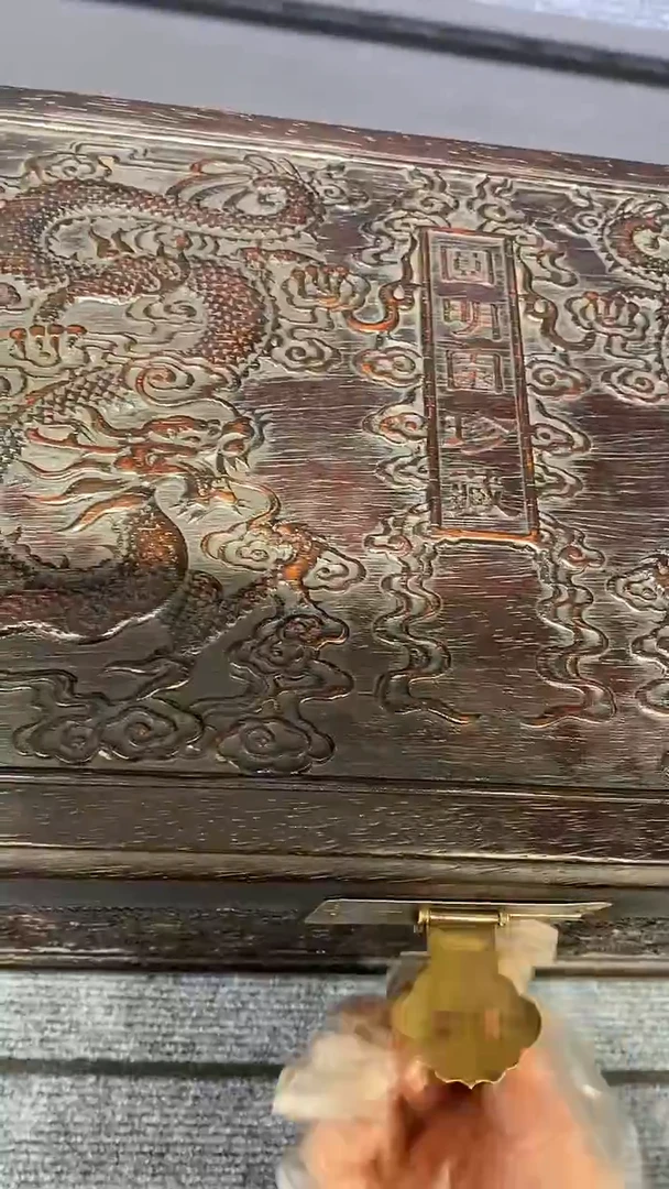 木紫檀雕刻一物一拍