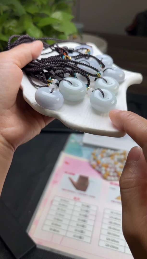 未镶嵌挂件翡翠多样性发一件25100109A