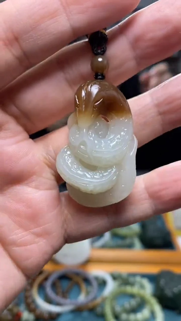 颈饰未镶嵌和田玉98