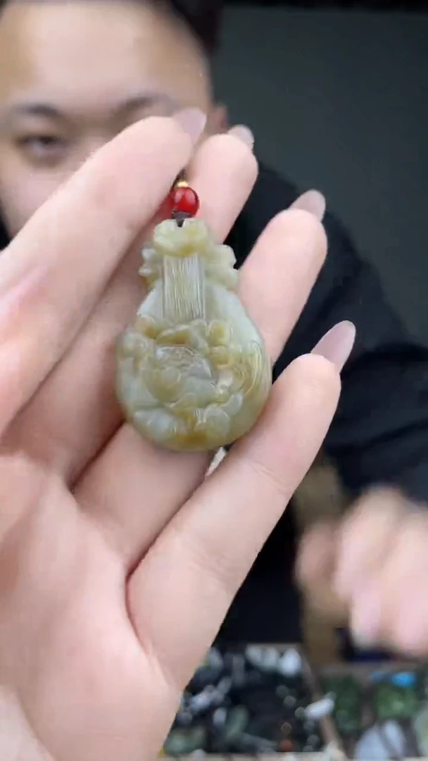 颈饰未镶嵌和田玉拍一发一，多样性发货！