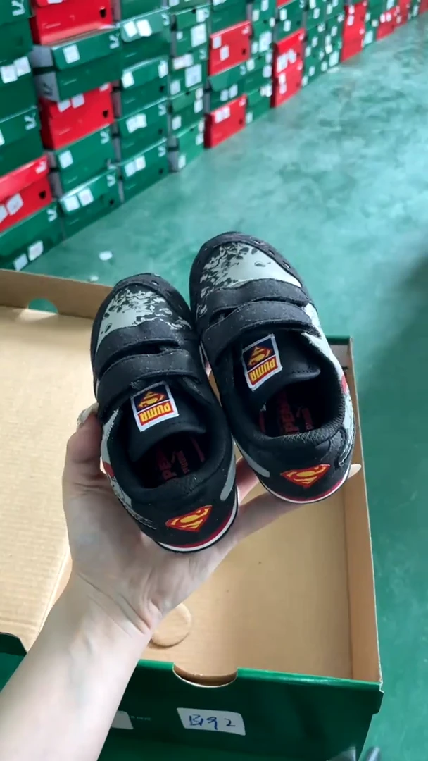 彪马时尚运动休闲鞋25M  Z147