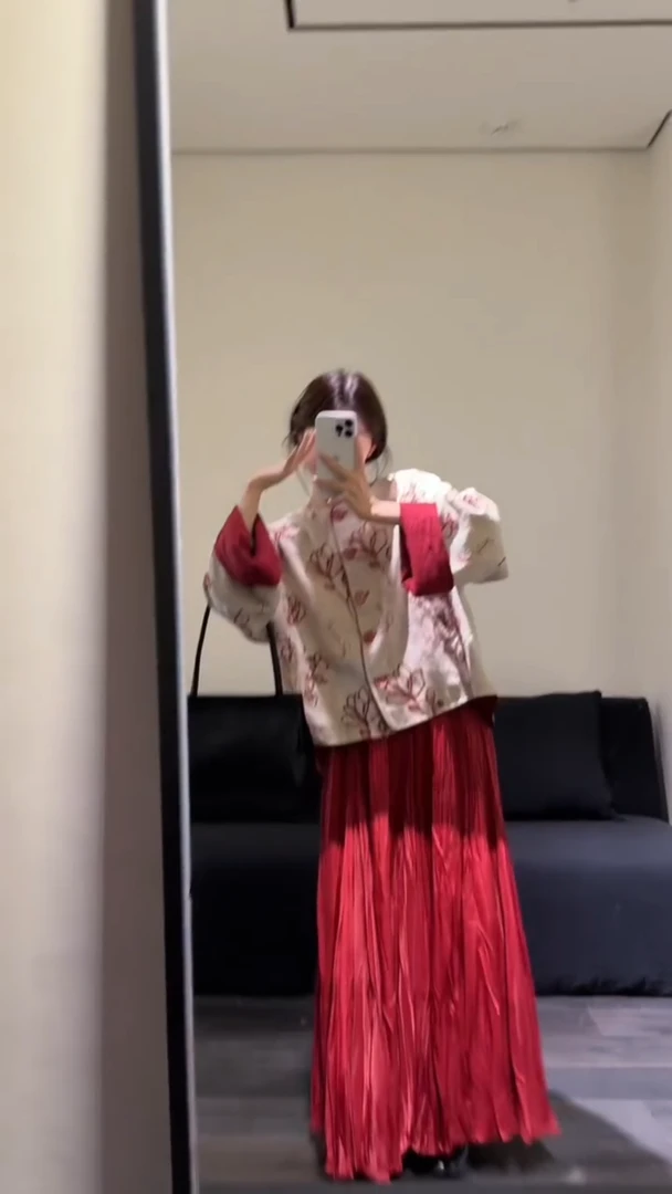 新中式轻奢印花小香风上衣套装女秋新款红色气质压皱半身裙两件套