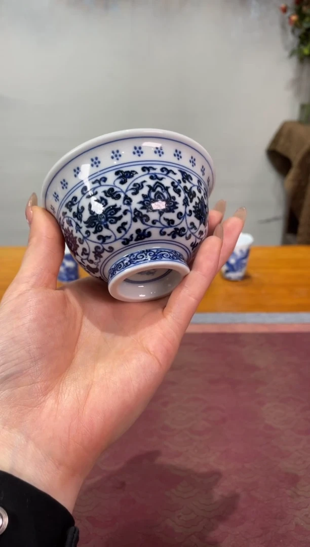 【闪购商品】瓷片               云兮