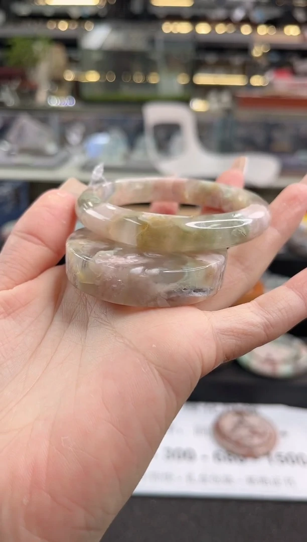 未镶嵌手镯石英质玉55圈口（赠品镯心）s96