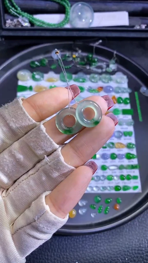 未镶嵌挂件翡翠甜甜圈