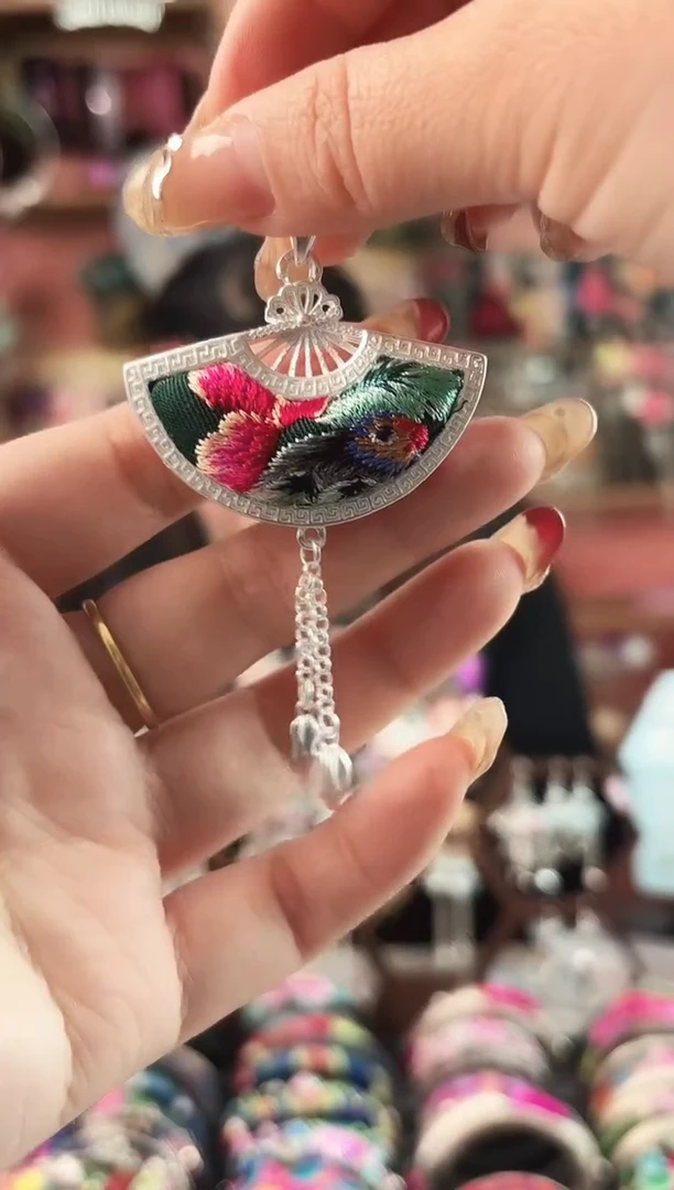 艺枝独绣手工饰品44