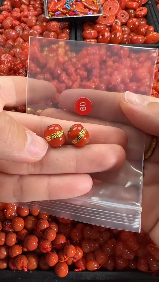 【闪购商品】南红玛瑙颈饰未镶嵌1