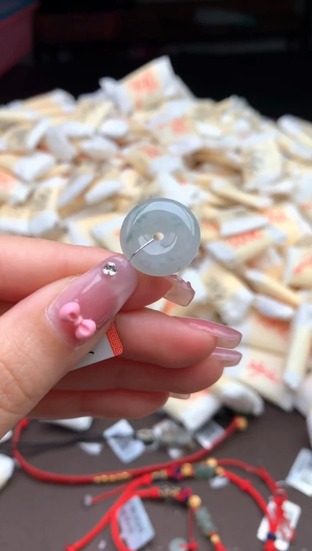 【闪购商品】翡翠挂件未镶嵌—