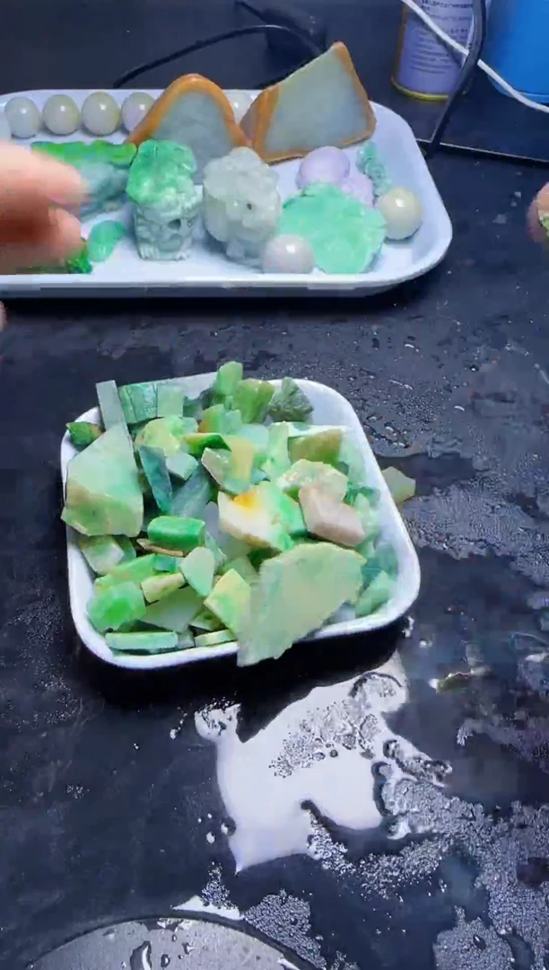 颈饰未镶嵌翡翠爱*甯27