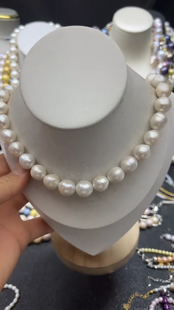 颈饰未镶嵌淡水珍珠多人