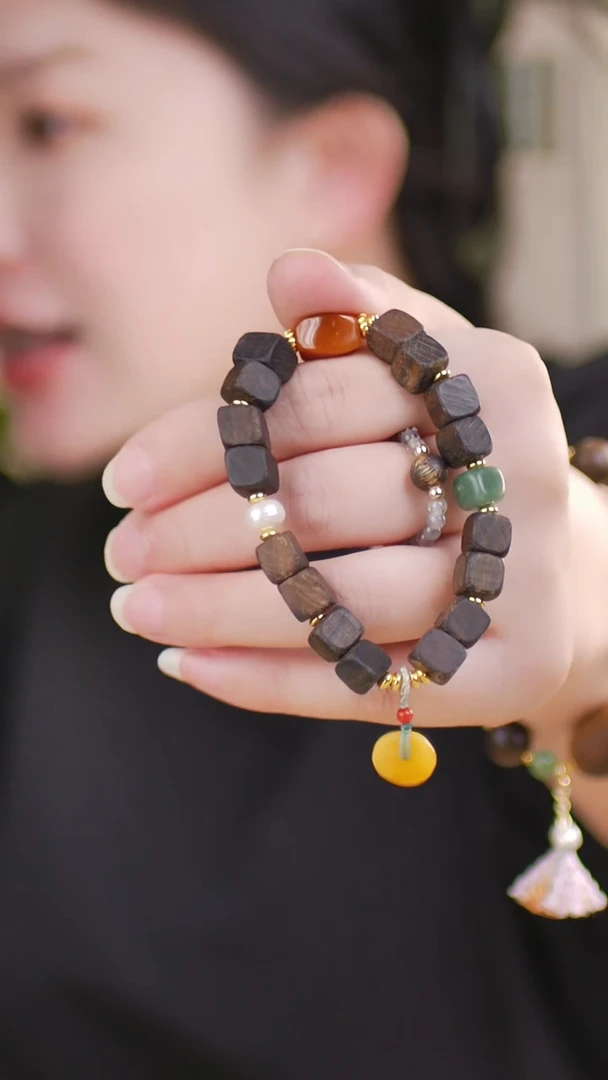 未镶嵌蜜蜡手串（达拉干奇楠+蜜蜡）