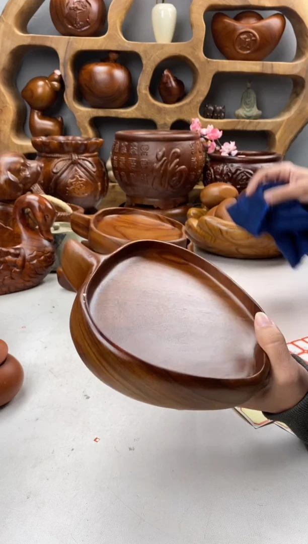 香樟木A6苹果盘/尺寸20*20*4