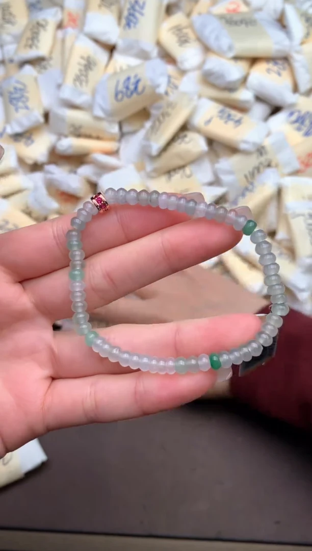 【闪购商品】翡翠手串未镶嵌—