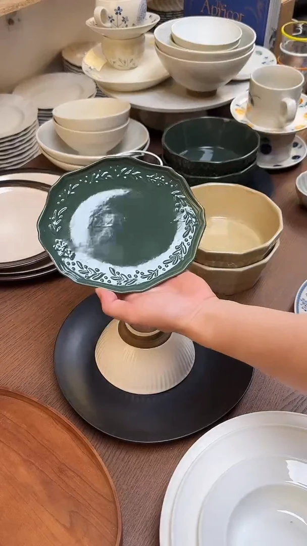 多边花边小蝶油画绿单只