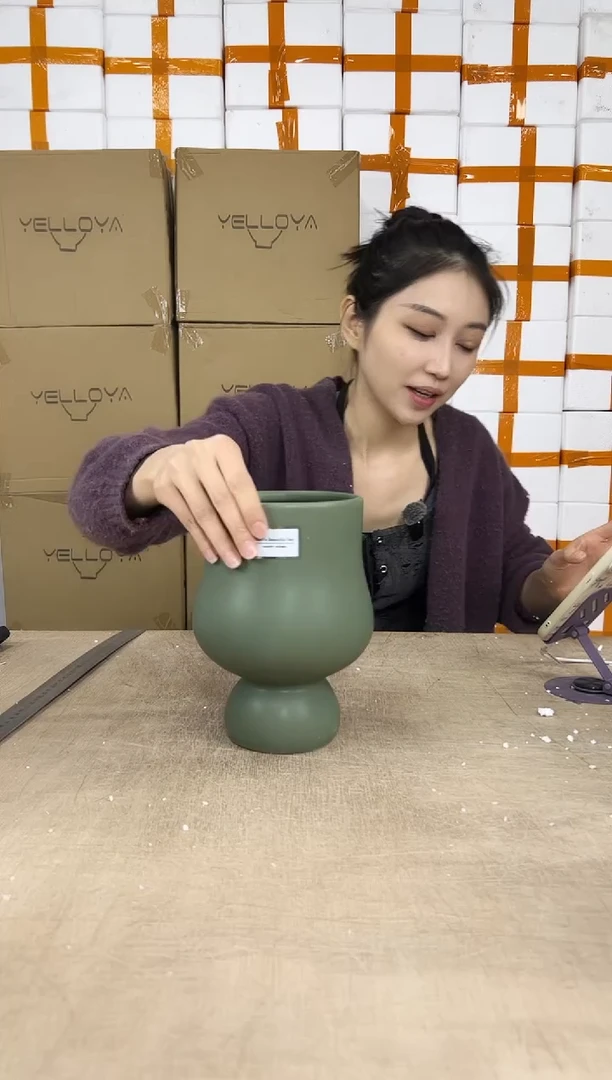 宝莲灯花瓶绿色14x21